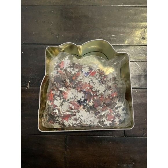 Star Wars Darth Vader 1000-Piece Collectors Puzzle Tin Box 18X24 Cardinal Disney - Picture 4 of 5